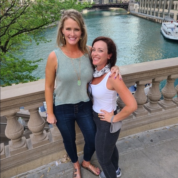 Meet your Posher, Michelle - Picture 4 of 6